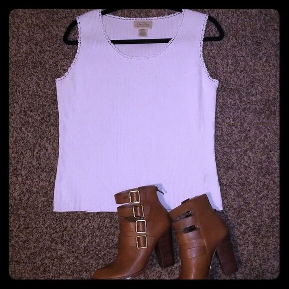 St. John's Bay | Vintage White Ribbed Tank - Picture 1 of 3